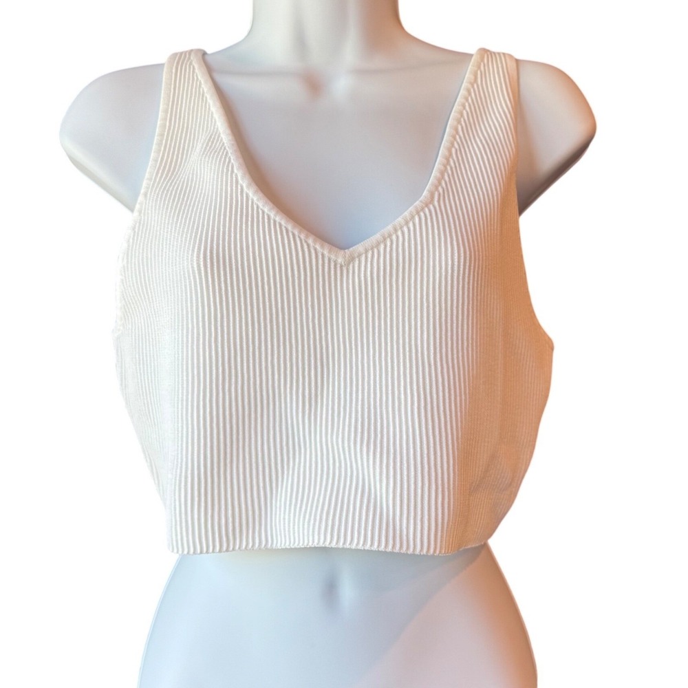Babaton Sculpt Knit Tank White Ribbed Cropped Double V Size Large NEW With‎ Tag